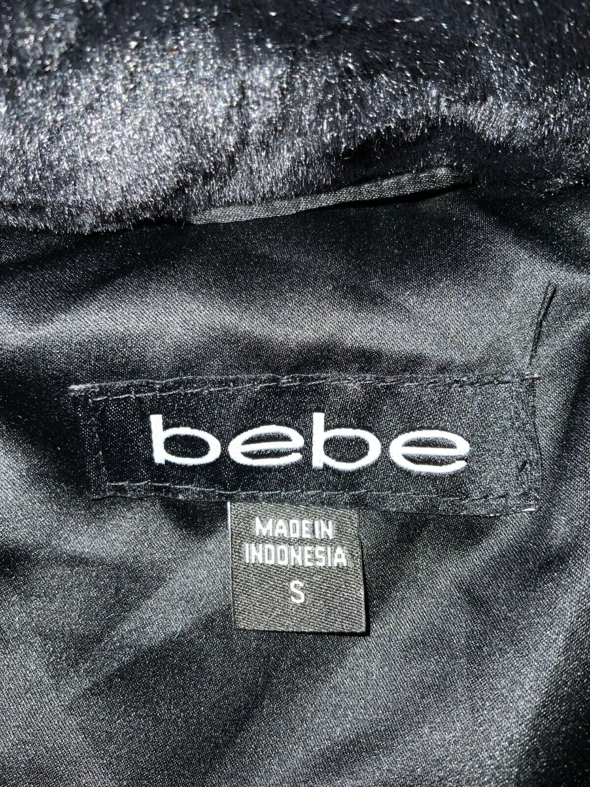 Bebe Women's Puffer Jacket Small Black Full Zip Hooded Bomber