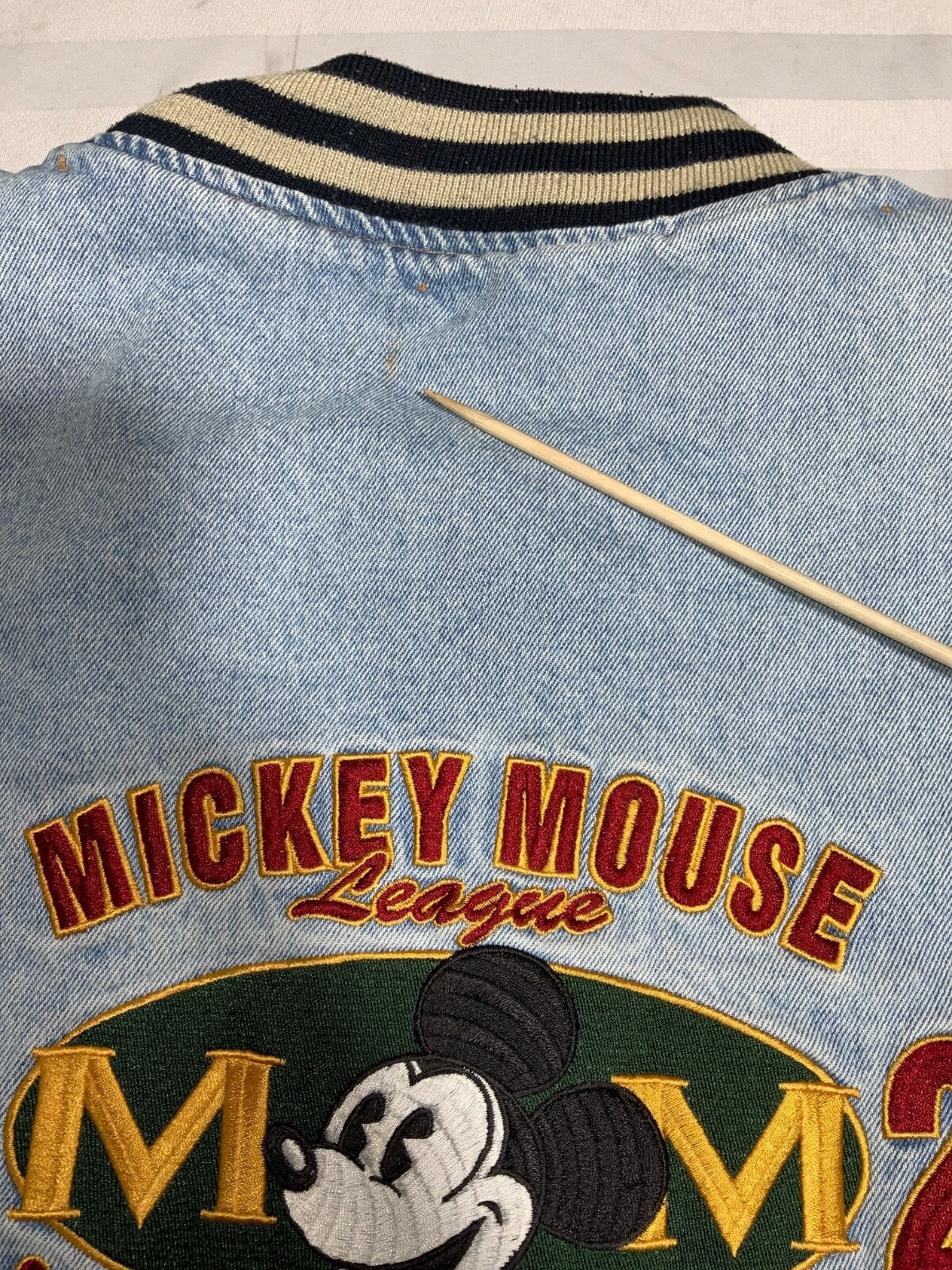 Vintage Mickey Mouse Disney Denim Bomber Puffer Jacket XL Snap Button Cartoon