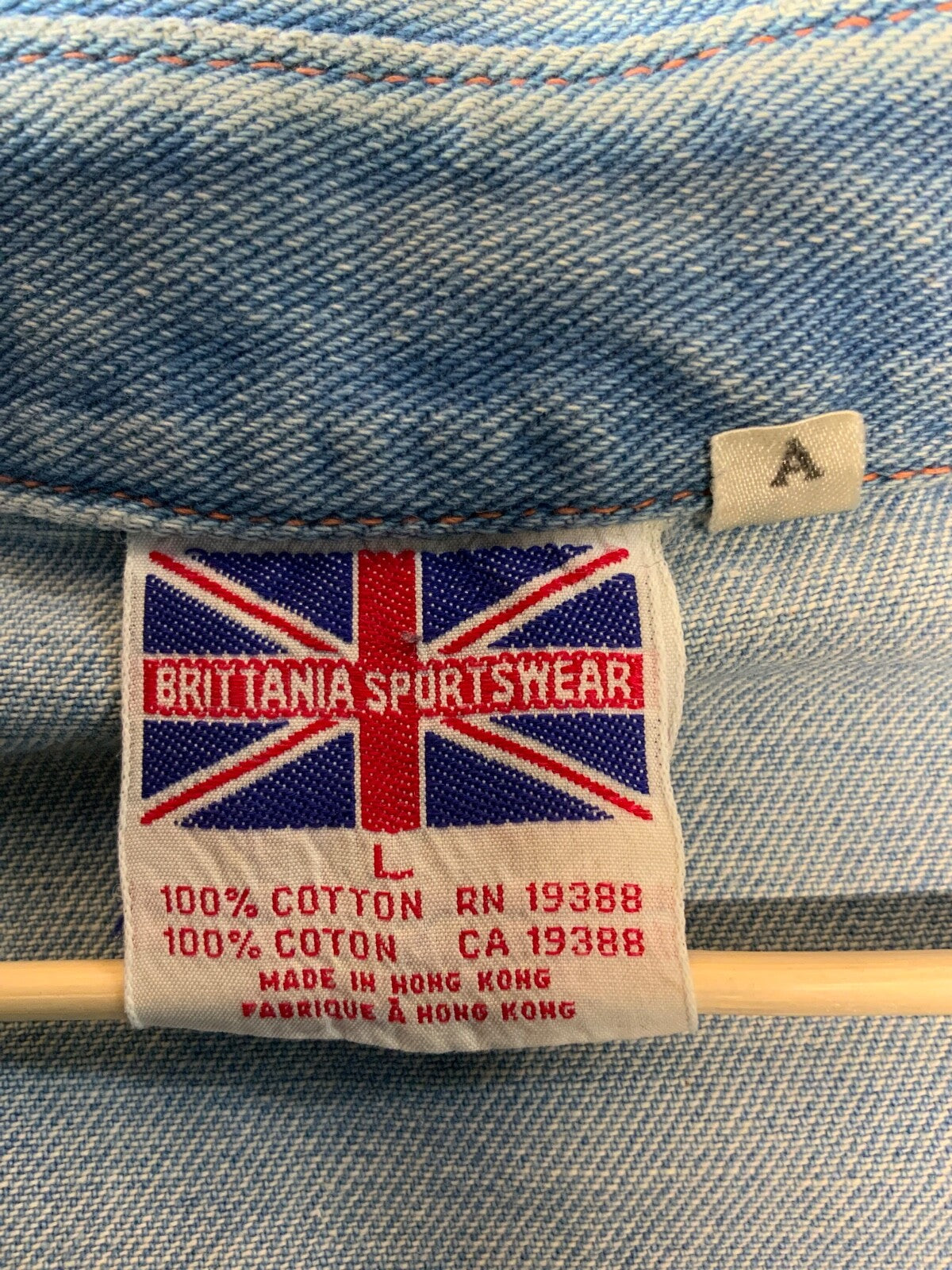 Vintage 1990's Women's Denim Jean Jacket Large Light Wash Cropped Brittania