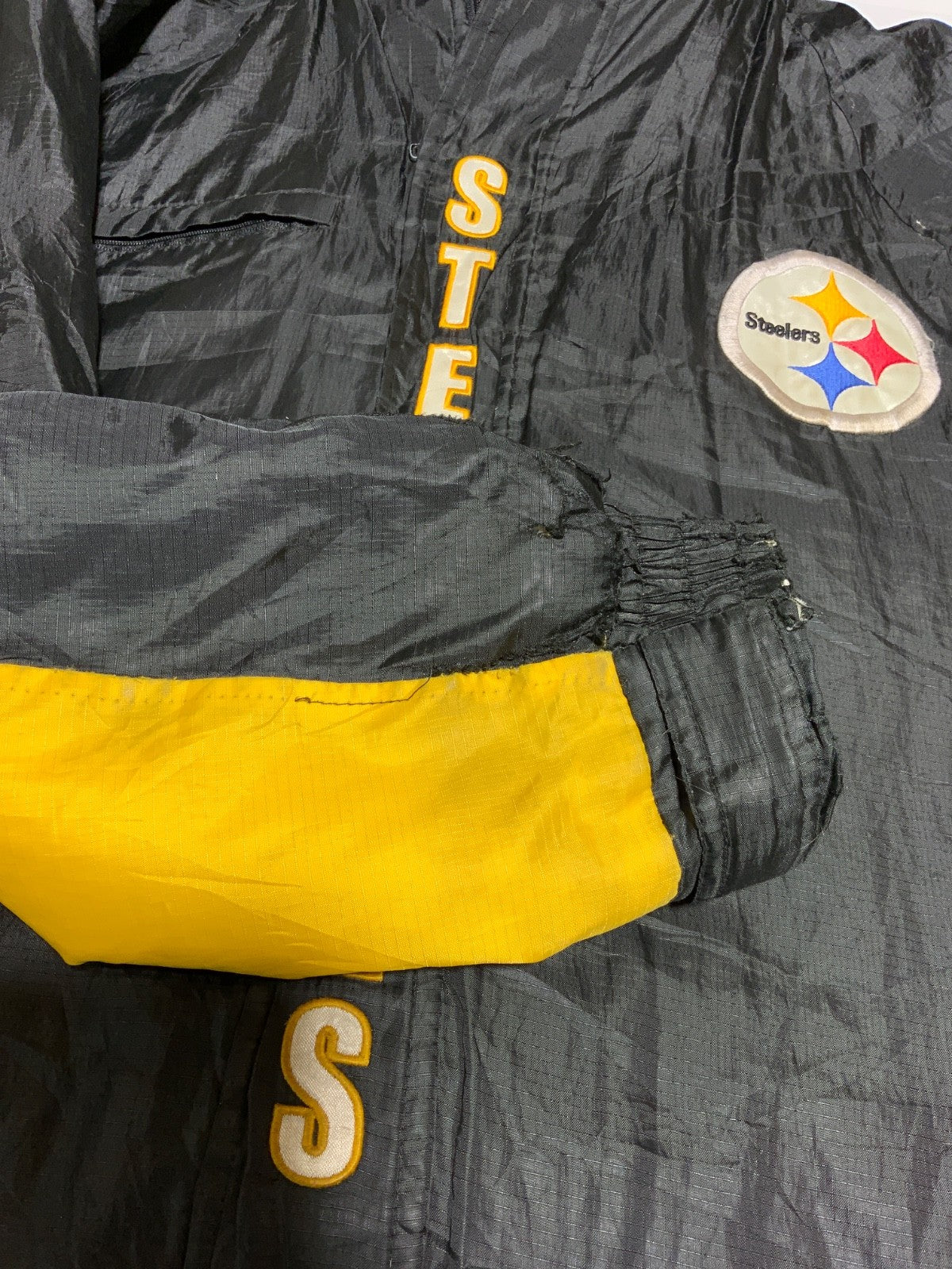 Vintage Pittsburgh Steelers Jacket Large Black Hooded Full Zip Fleece Lined Nfl