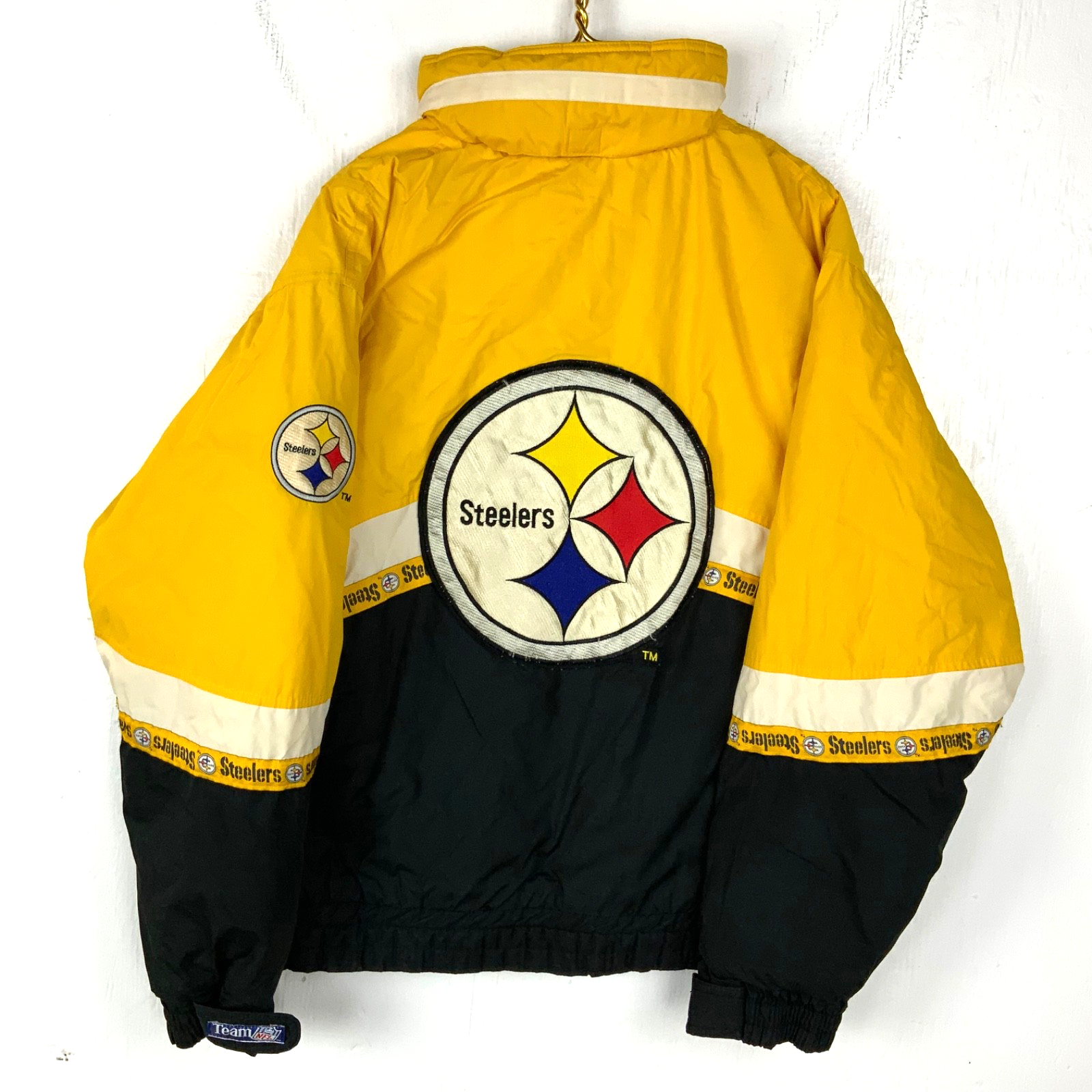 Vintage Pittsburgh Steelers Down Jacket Medium Yellow Puffer Bomber Full Zip Nfl