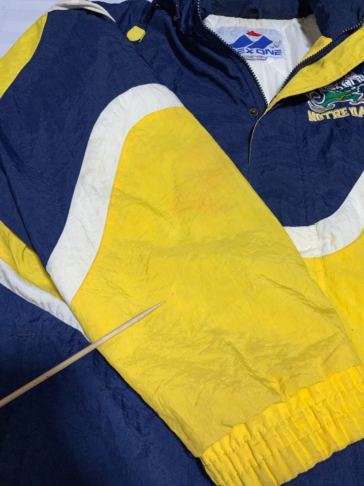 Vintage Notre Dame Apex One Puffer Jacket Large Blue Hooded Full Zip Ncaa