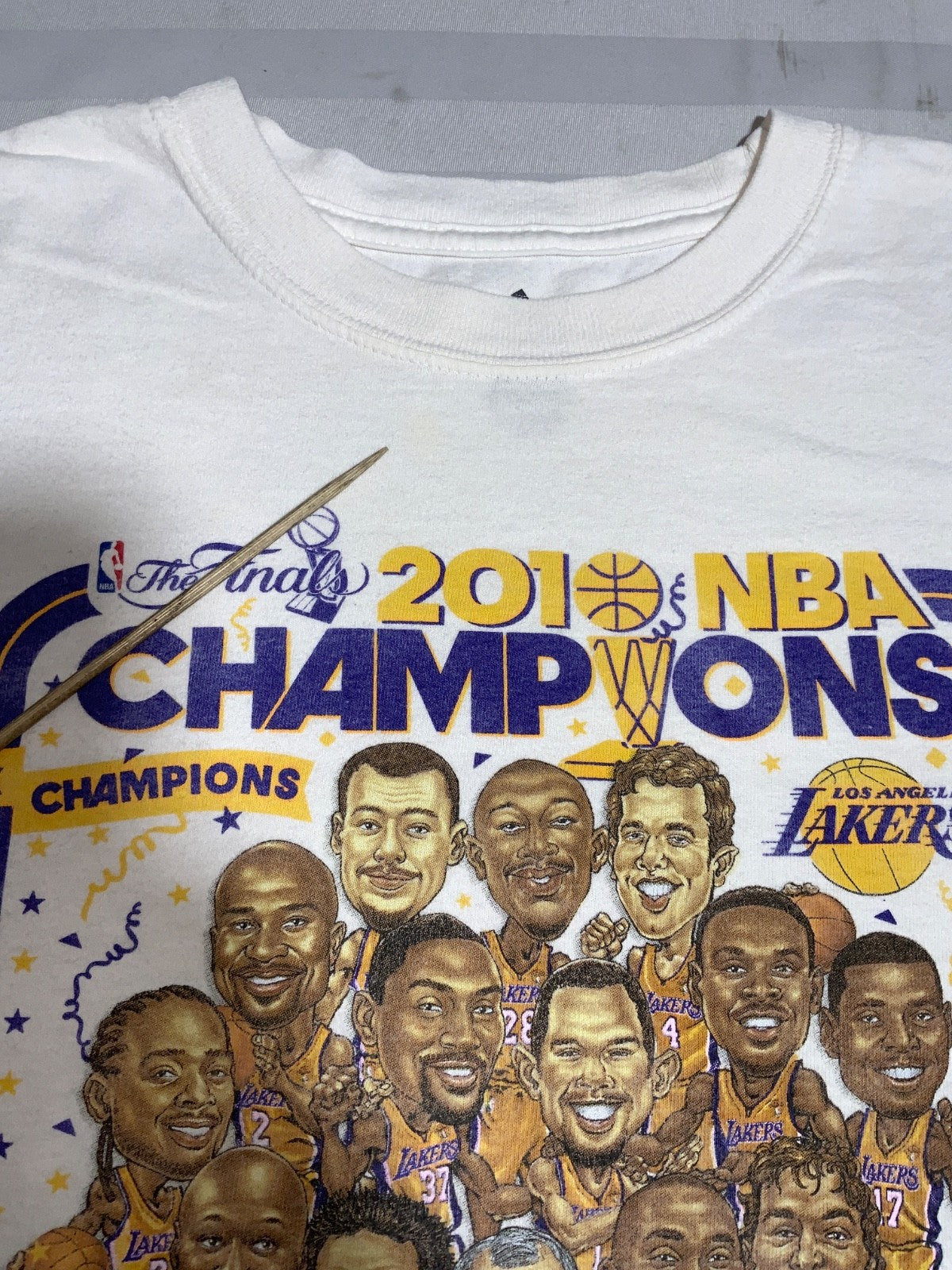 Los Angeles Lakers Caricature Adidas T-shirt Medium White 2010 Nba Champs Kobe