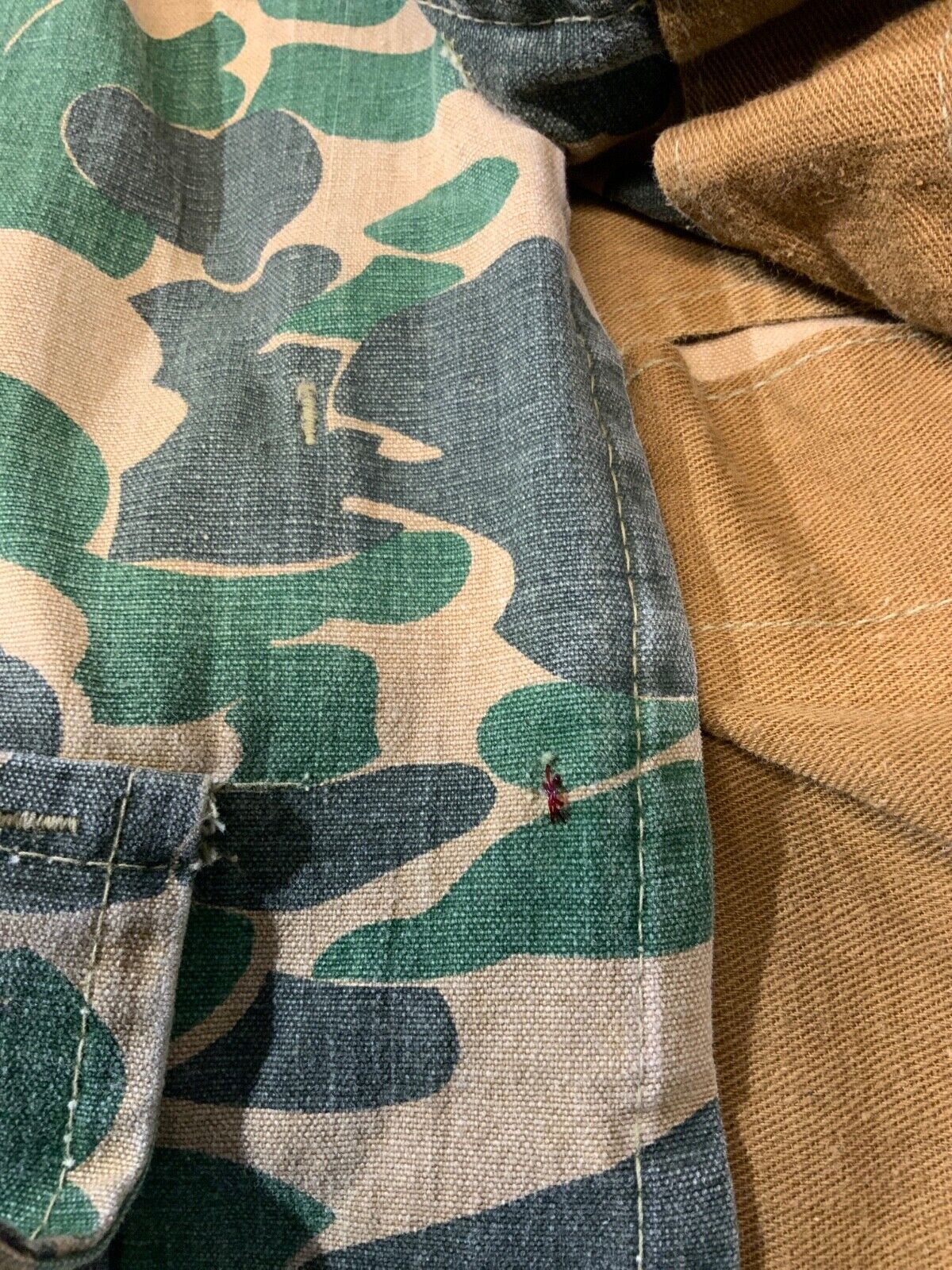 Vintage Bullseye Bill 1960's - 70's Hunting Jacket Large Green Full Zip Camo