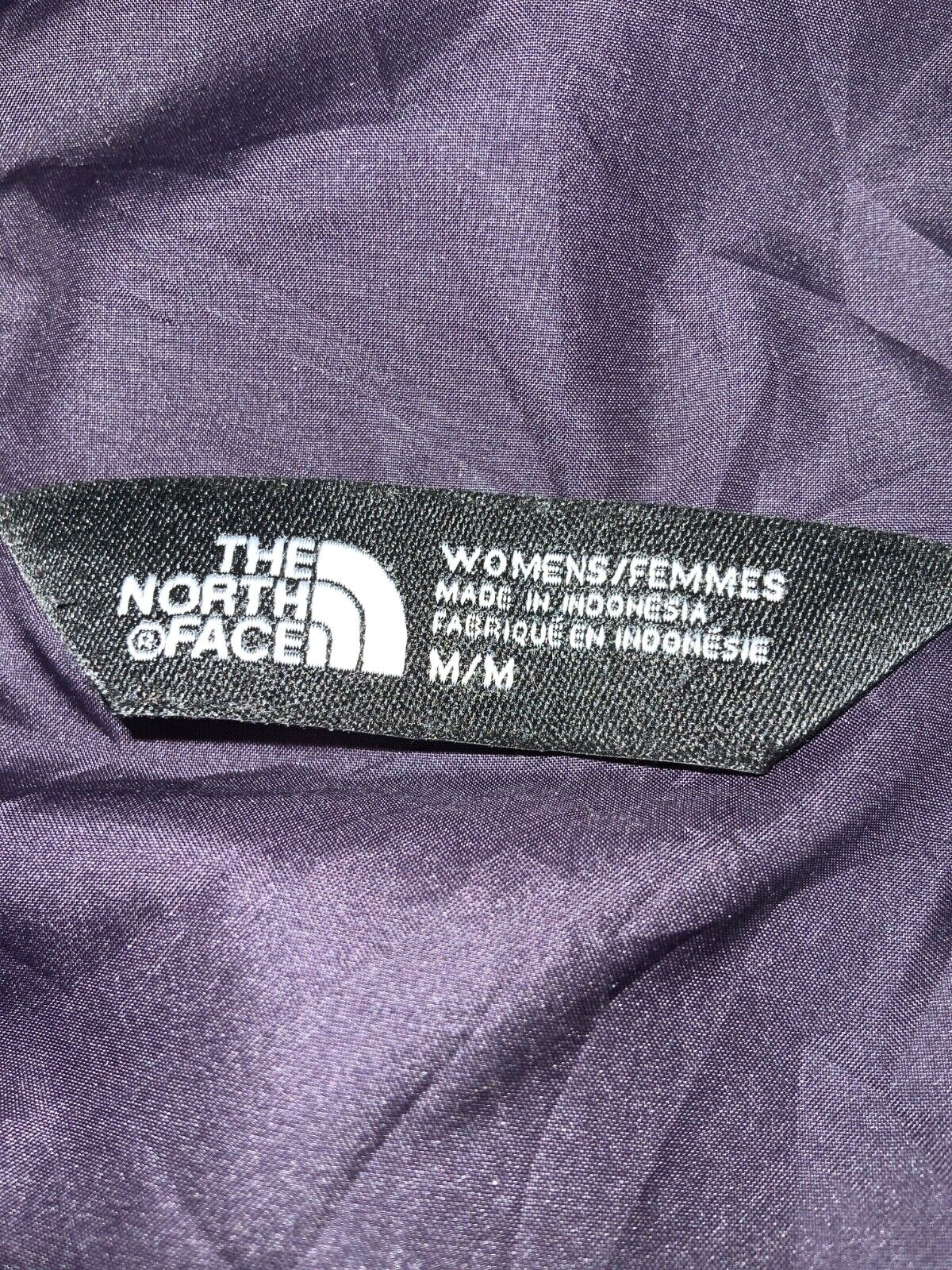 The North Face Women's Puffer Vest Size Medium Purple Full Zip Hooded