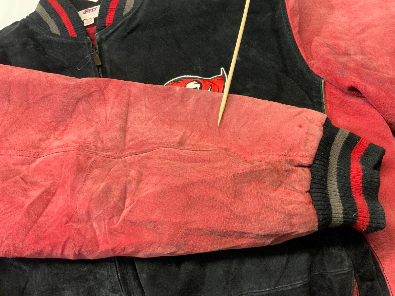 Tampa Bay Buccaneers Suede Leather Varsity Bomber Jacket XL Nfl