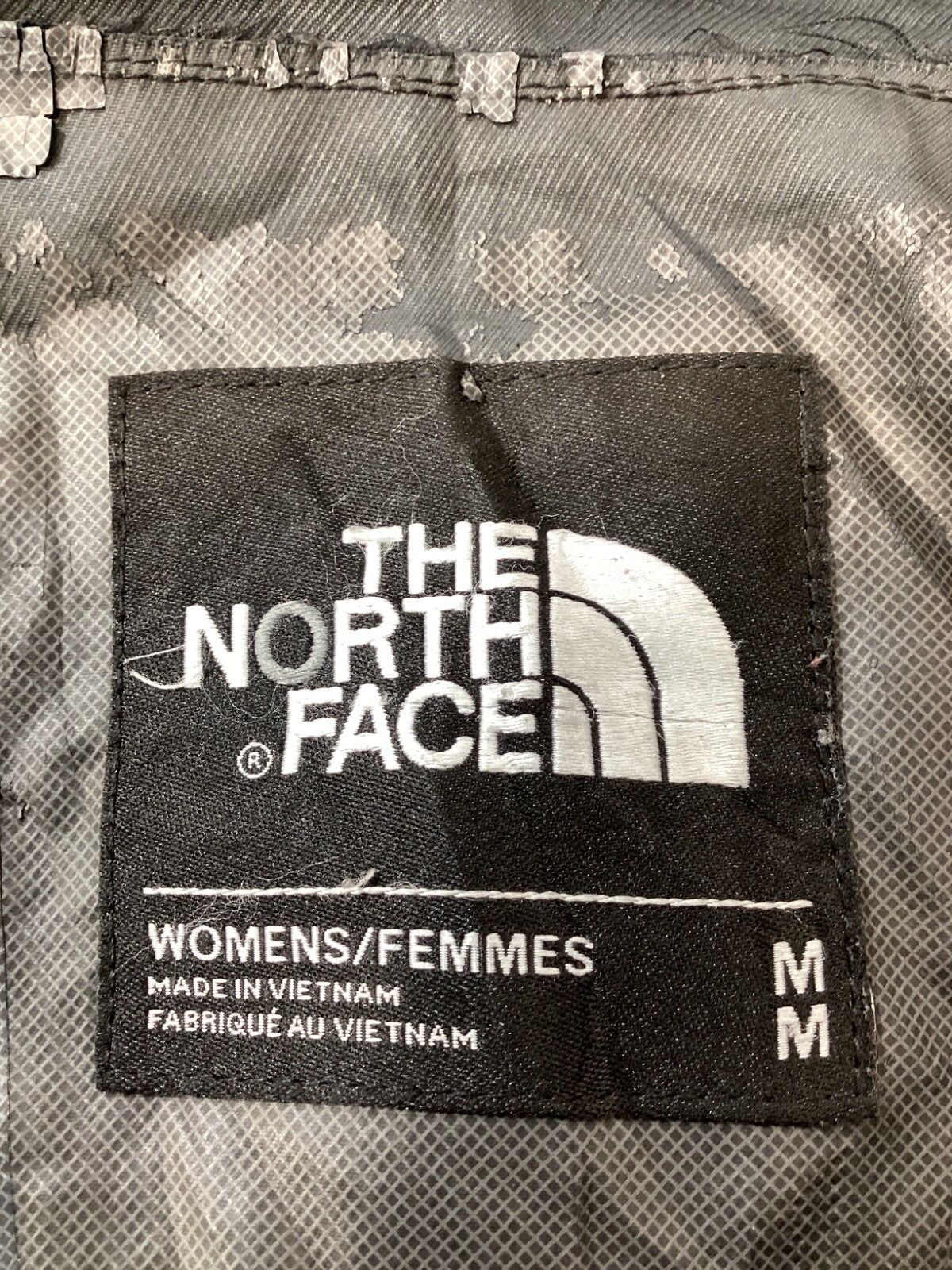 The North Face Women's Windbreaker Jacket Size Medium Black Hooded Full Zip