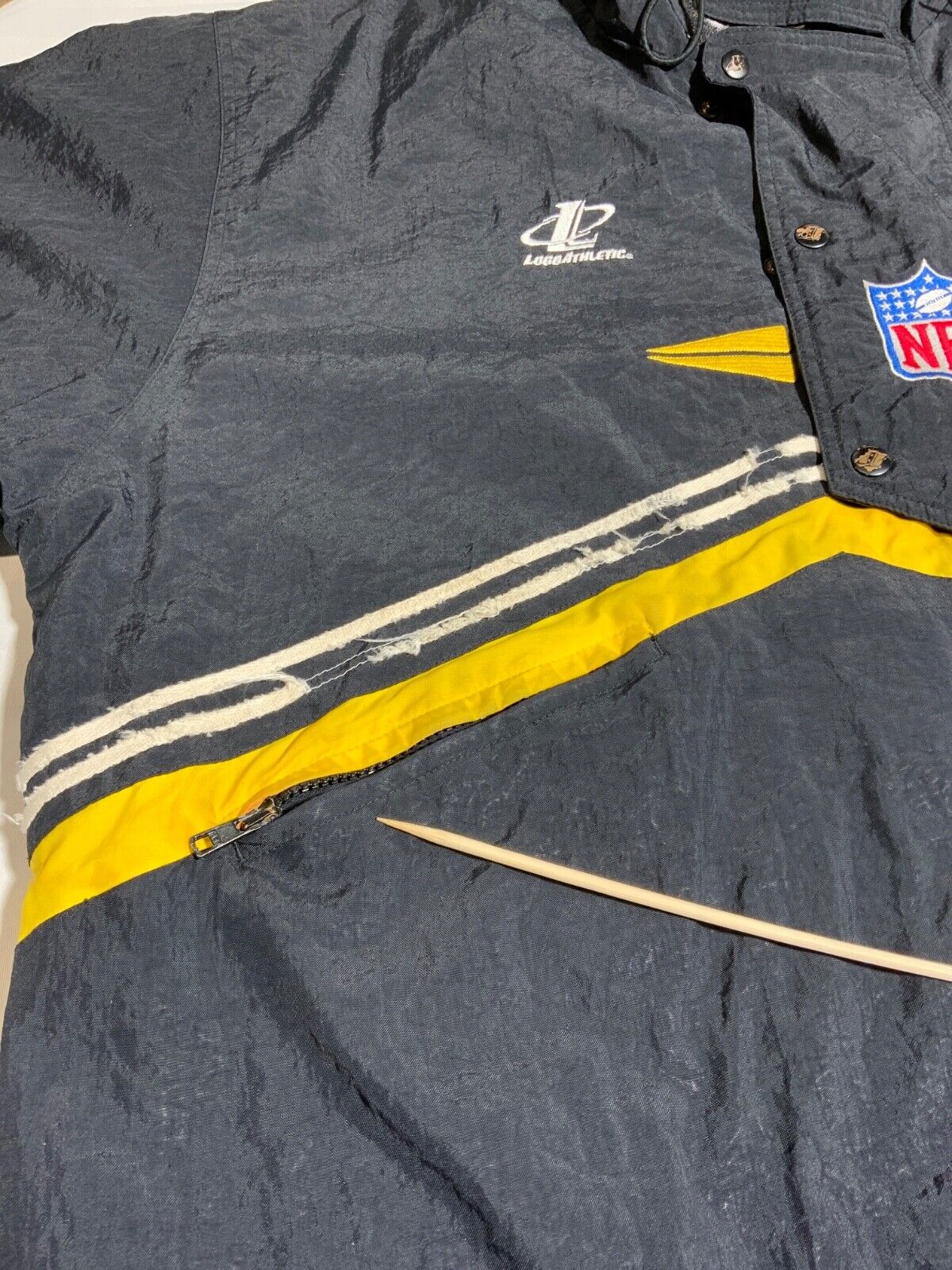 Vintage Pittsburgh Steelers Logo Athletic Puffer Jacket XL Hooded Full Zip 90s