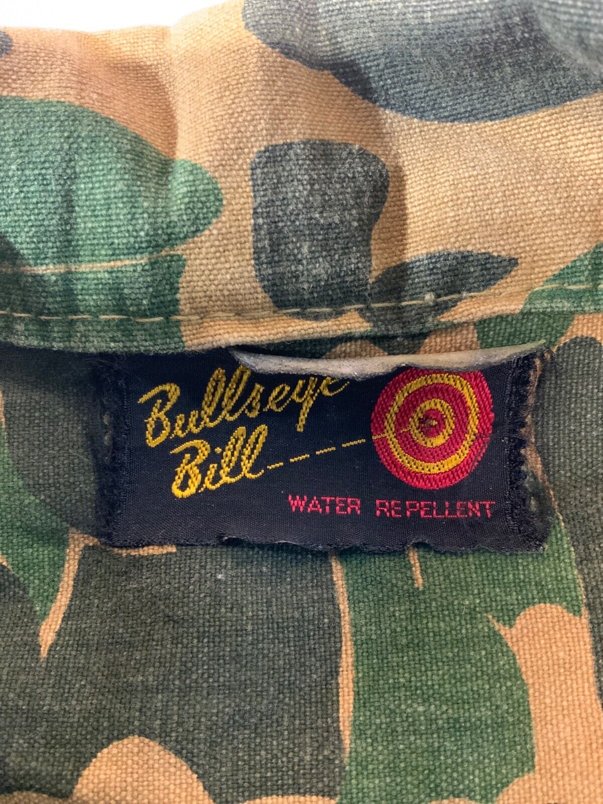 Vintage Bullseye Bill 1960's - 70's Hunting Jacket Large Green Full Zip Camo