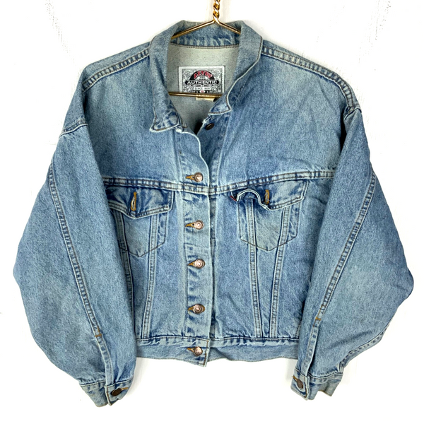 Vintage Levi’s Denim Jean Jacket Small Blue Button Up Made Usa Red Tab 90s