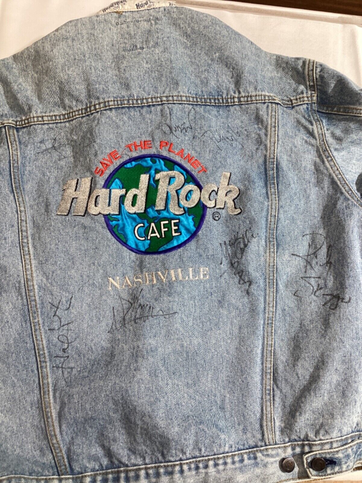 Vintage Hard Rock Cafe Nashville Denim Jean Jacket Large Signed The Mavericks