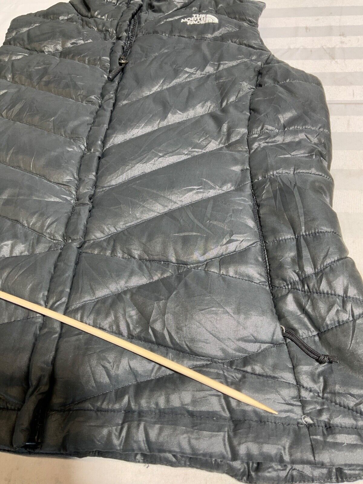 The North Face Women's 550 Down Puffer Vest Size Small Black Full Zip