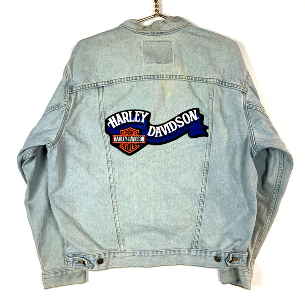 Vintage Levi’s Denim Jean Jacket Medium Blue Light Wash Harley Patch 90s