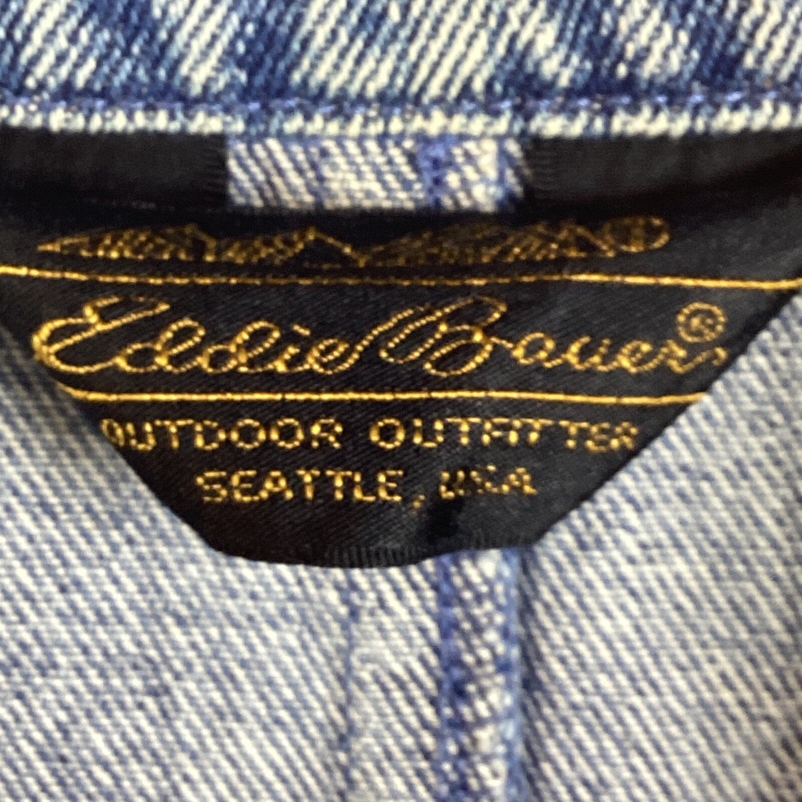 Vintage Eddie Bauer Women's Denim Jean Trucker Jacket Size Medium Blue