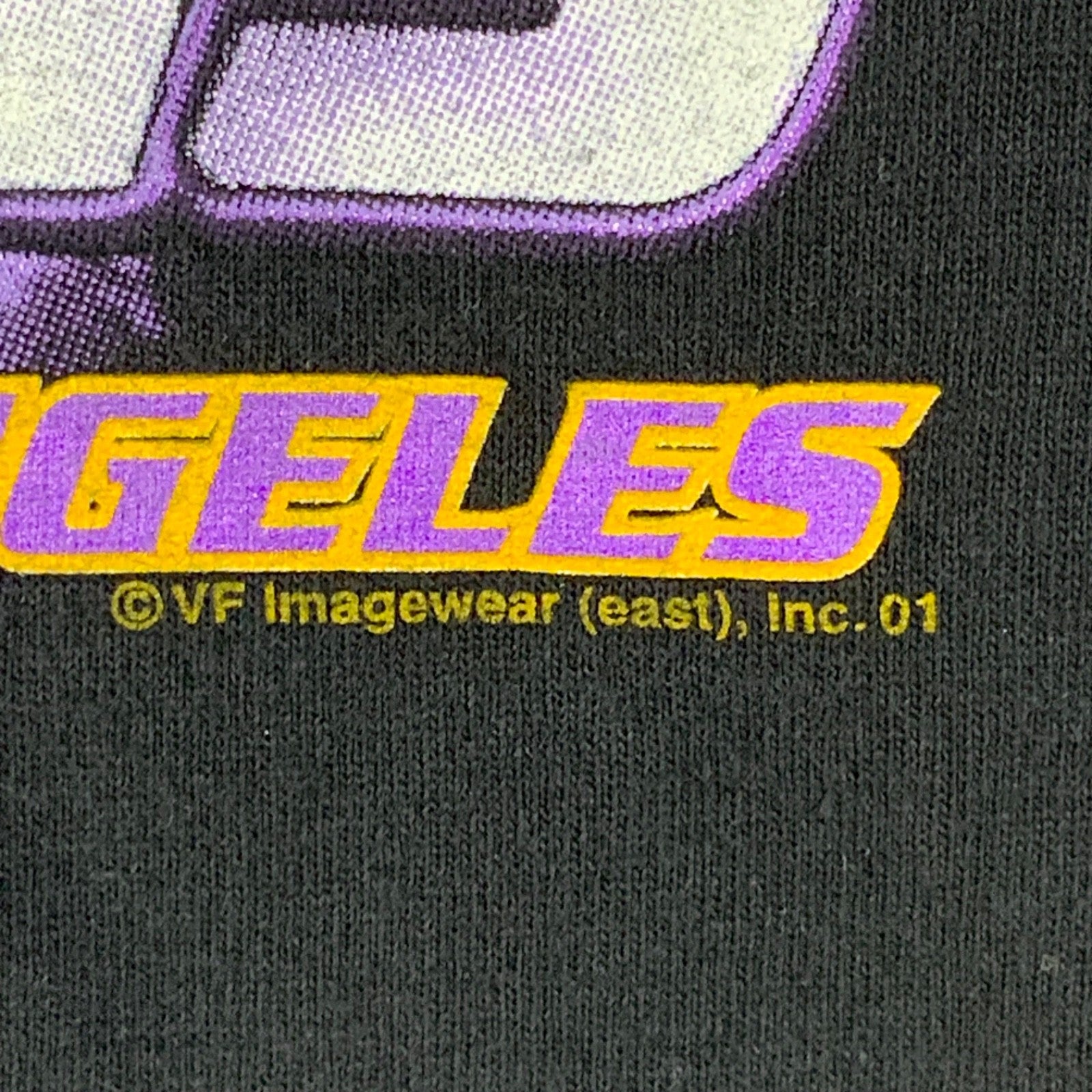 Vintage Los Angeles Lakers T-Shirt 2XL Black 2002 Nba Champs Three In A Row Y2K