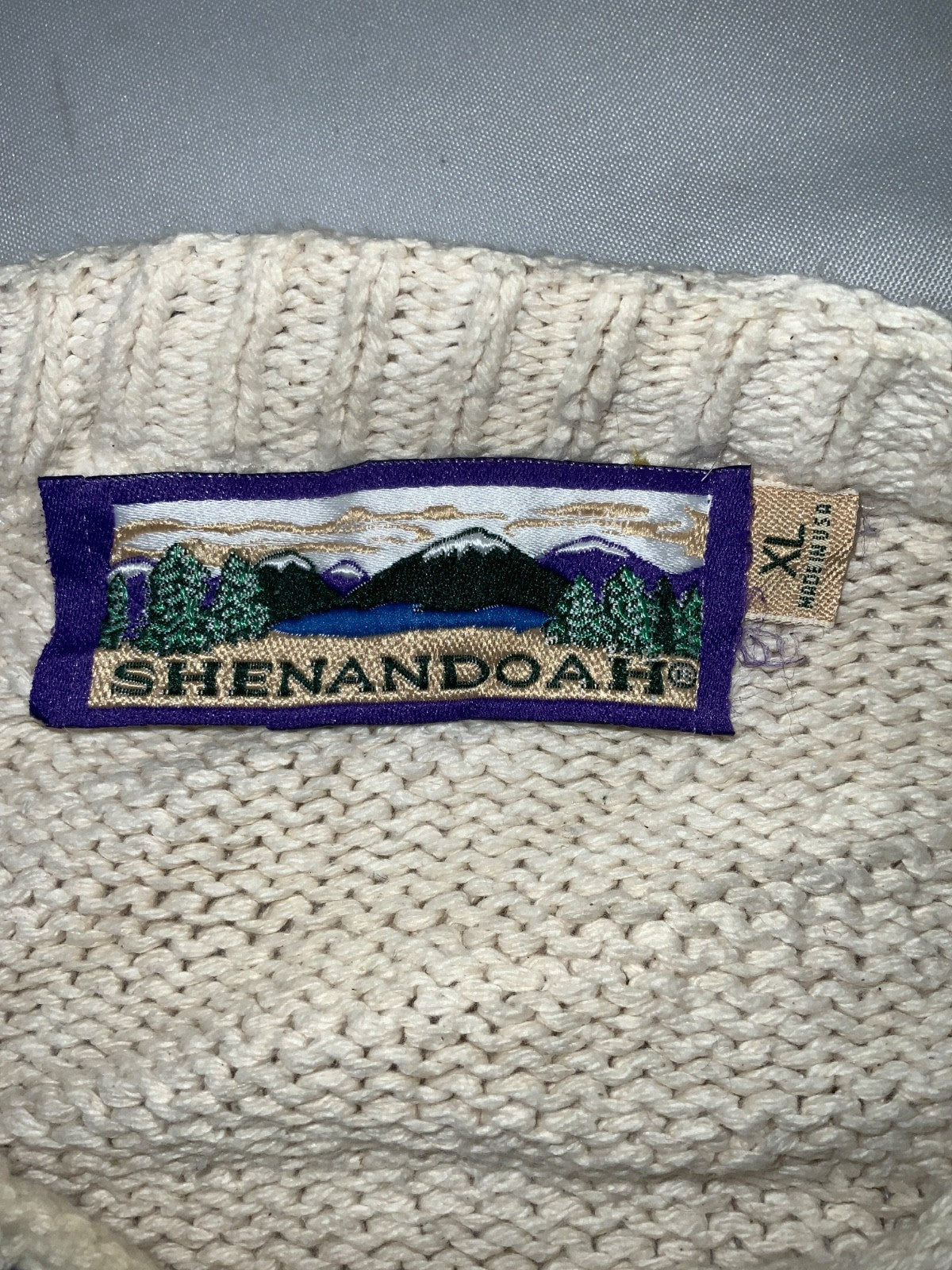 Vintage 1990s Knit Sweater XL White Crewneck Embroidered Duck Made Usa