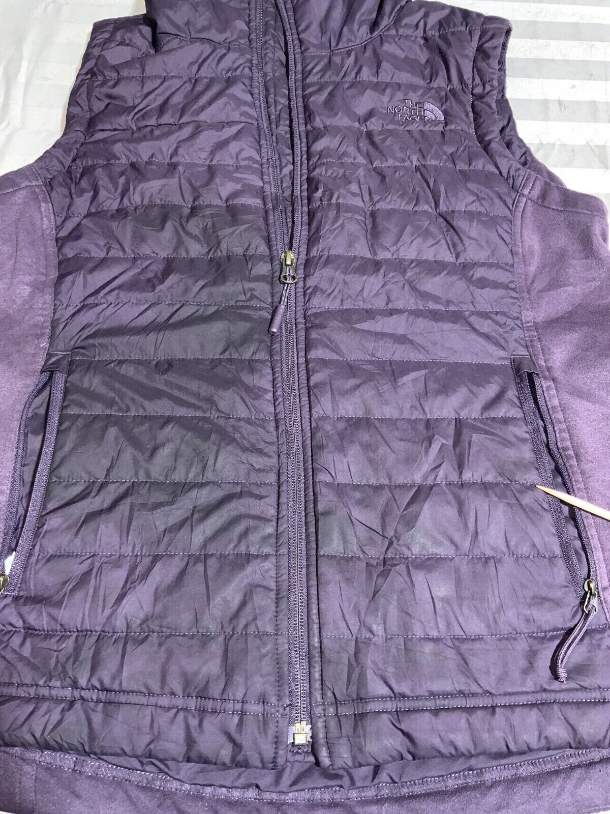 The North Face Women's Puffer Vest Size Medium Purple Full Zip Hooded