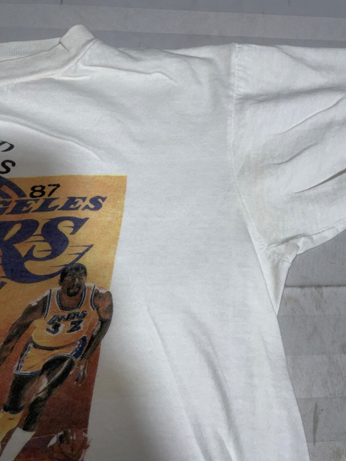Vintage Los Angeles Lakers T-shirt Medium Single Stitch Nba 1987 Champs 1980s