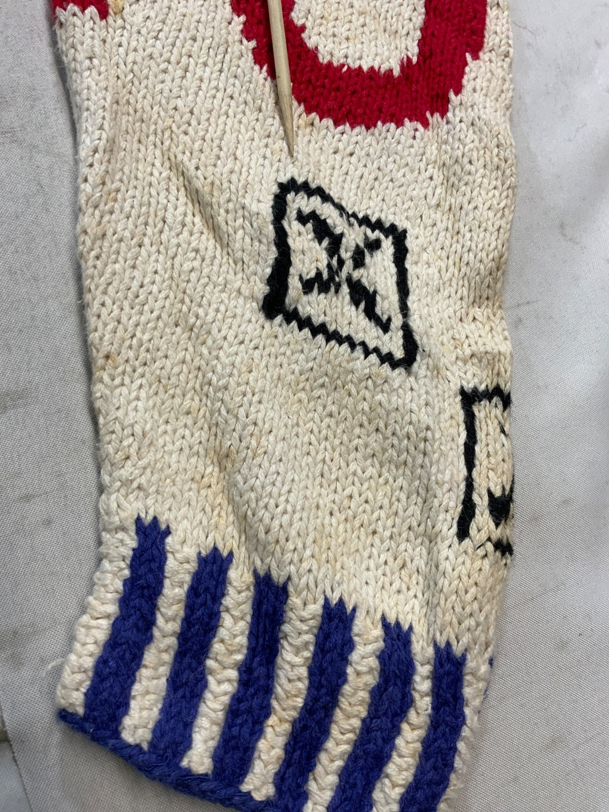 Vintage 1990s Grandpa Hand Knit Sweater Medium White Cardigan Election