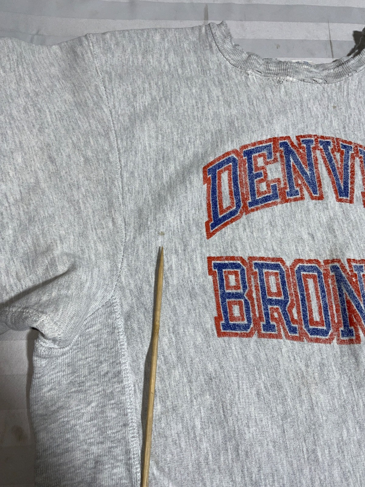 Vintage Denver Broncos Sweatshirt XL Gray Champion Reverse Weave Warmup Nfl 80s