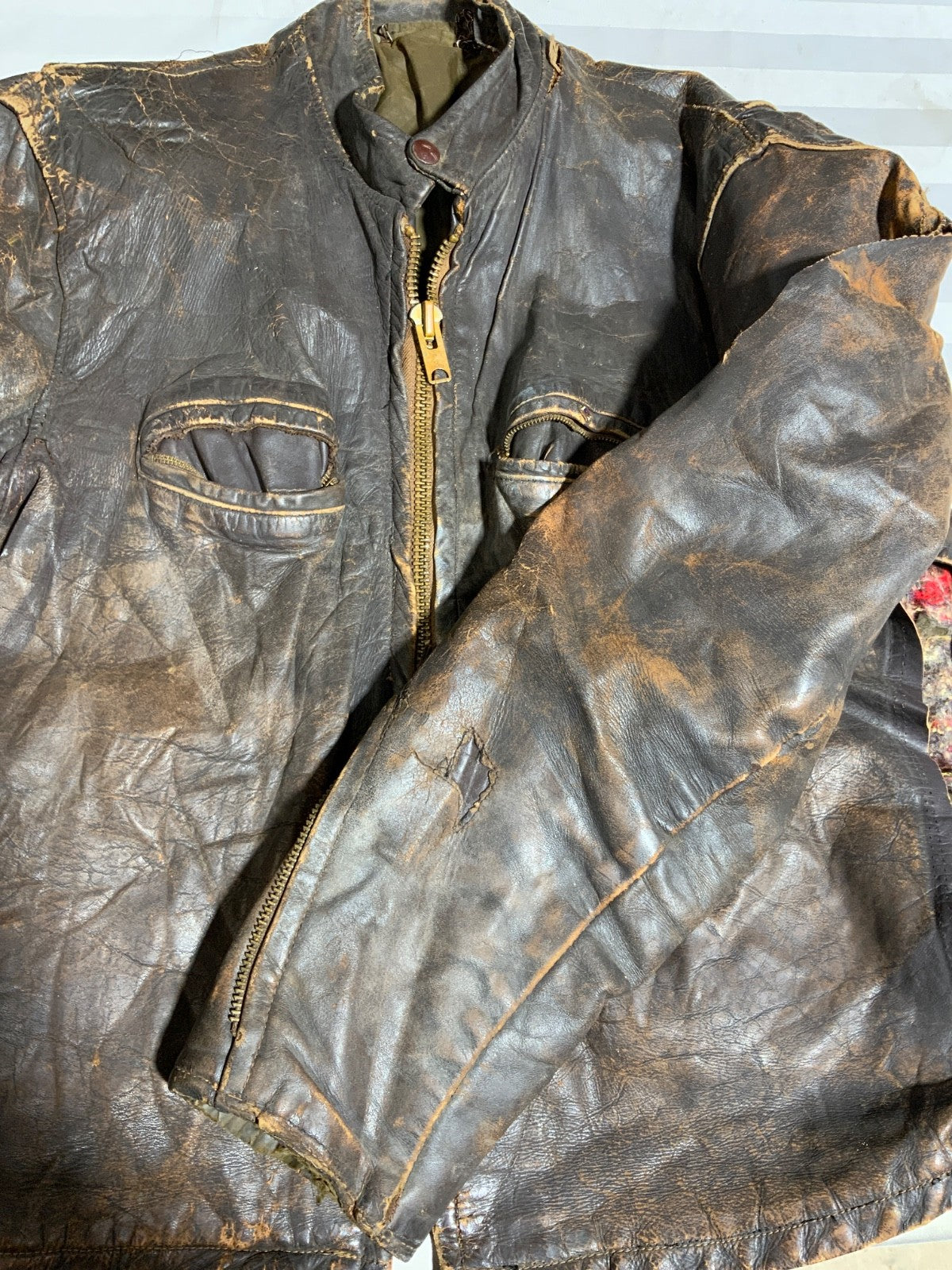 Vintage 1970s Leather Cafe Racer Jacket Medium Brown Full Zip Lined Distressed