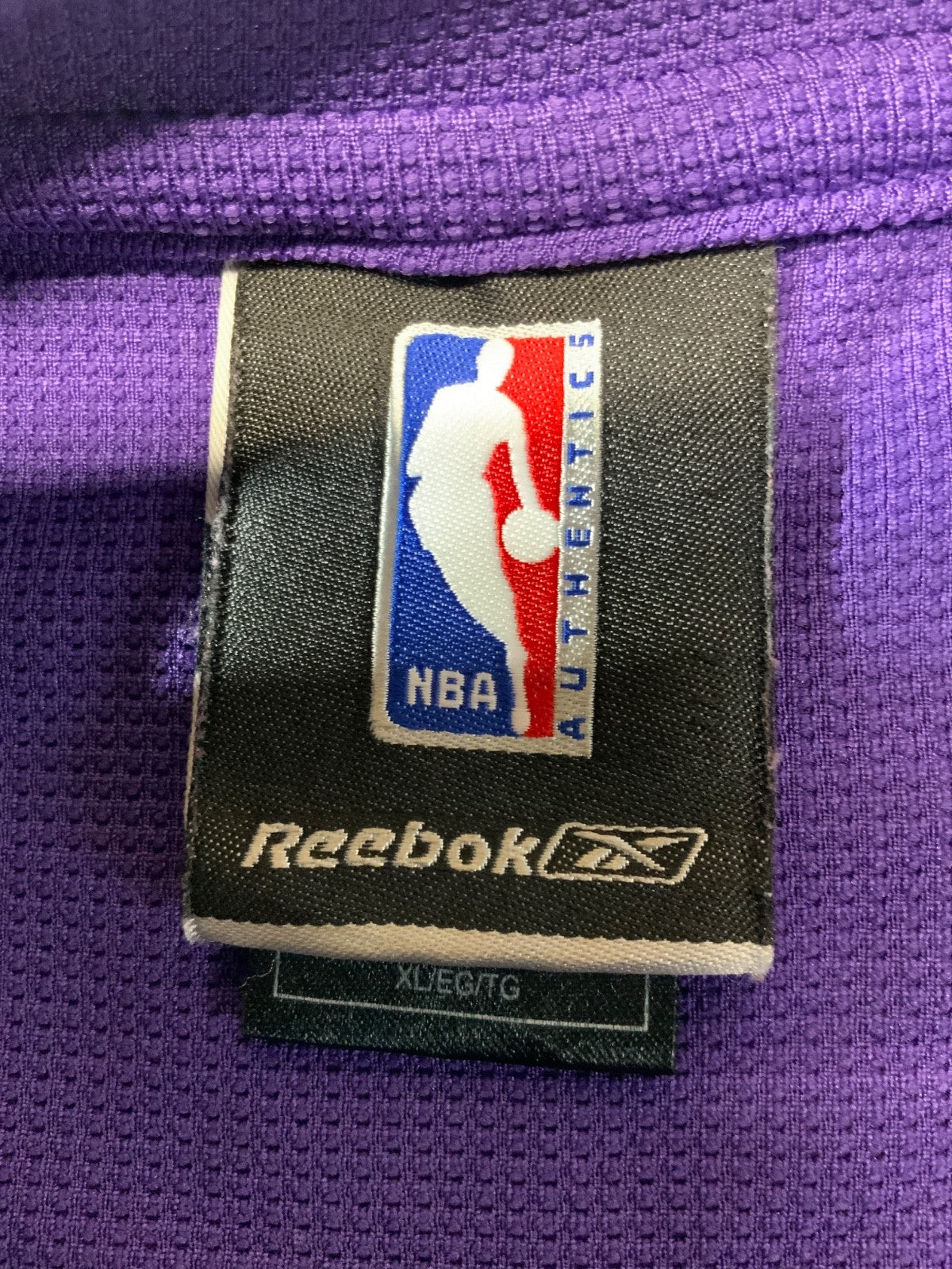 Vintage Sacramento Kings Jersey XL Reebok Purple Nfl