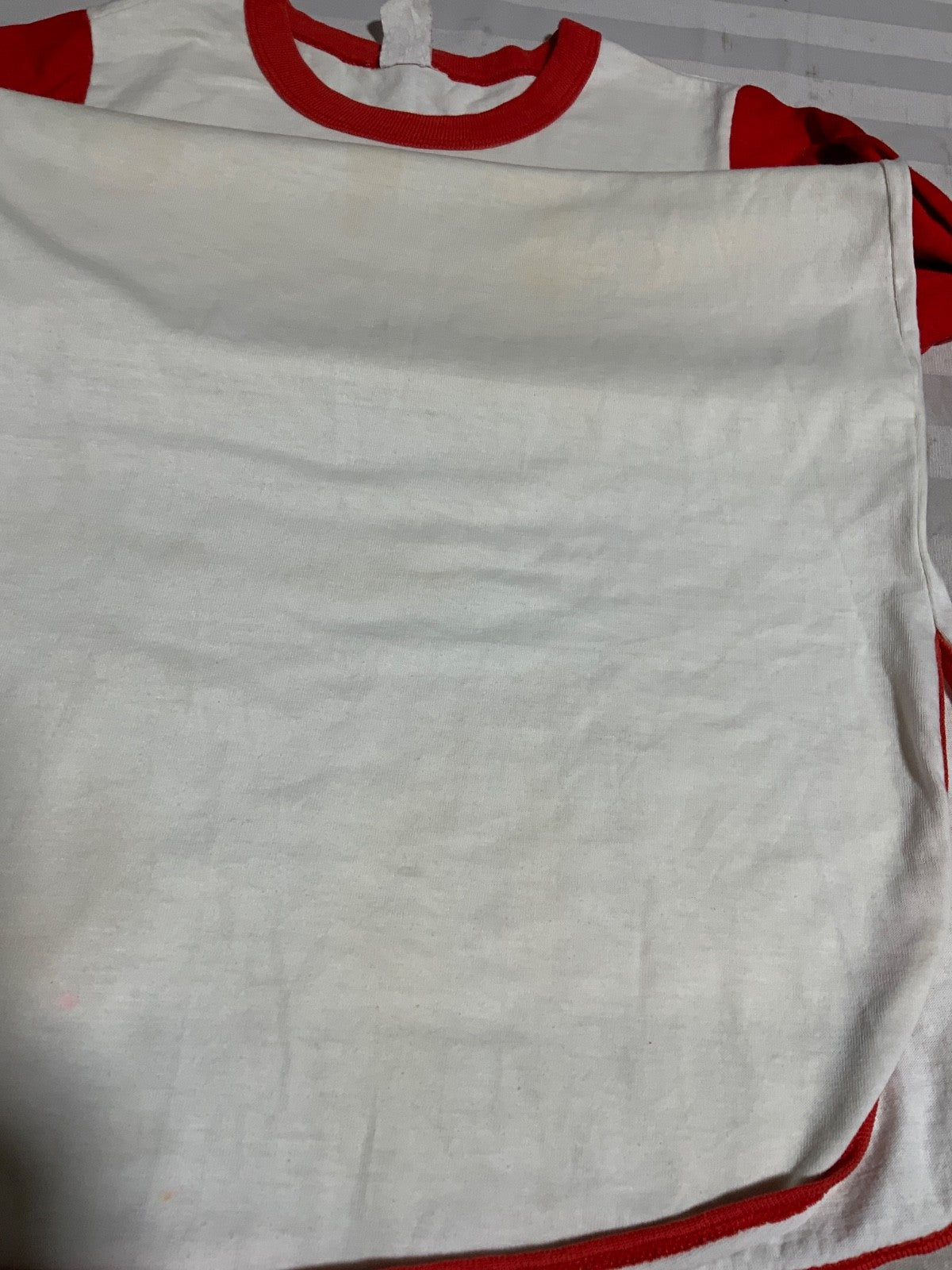 Vintage 1980s Chinese Theater Hollywood T-Shirt XS White Raglan Extra Long 1982