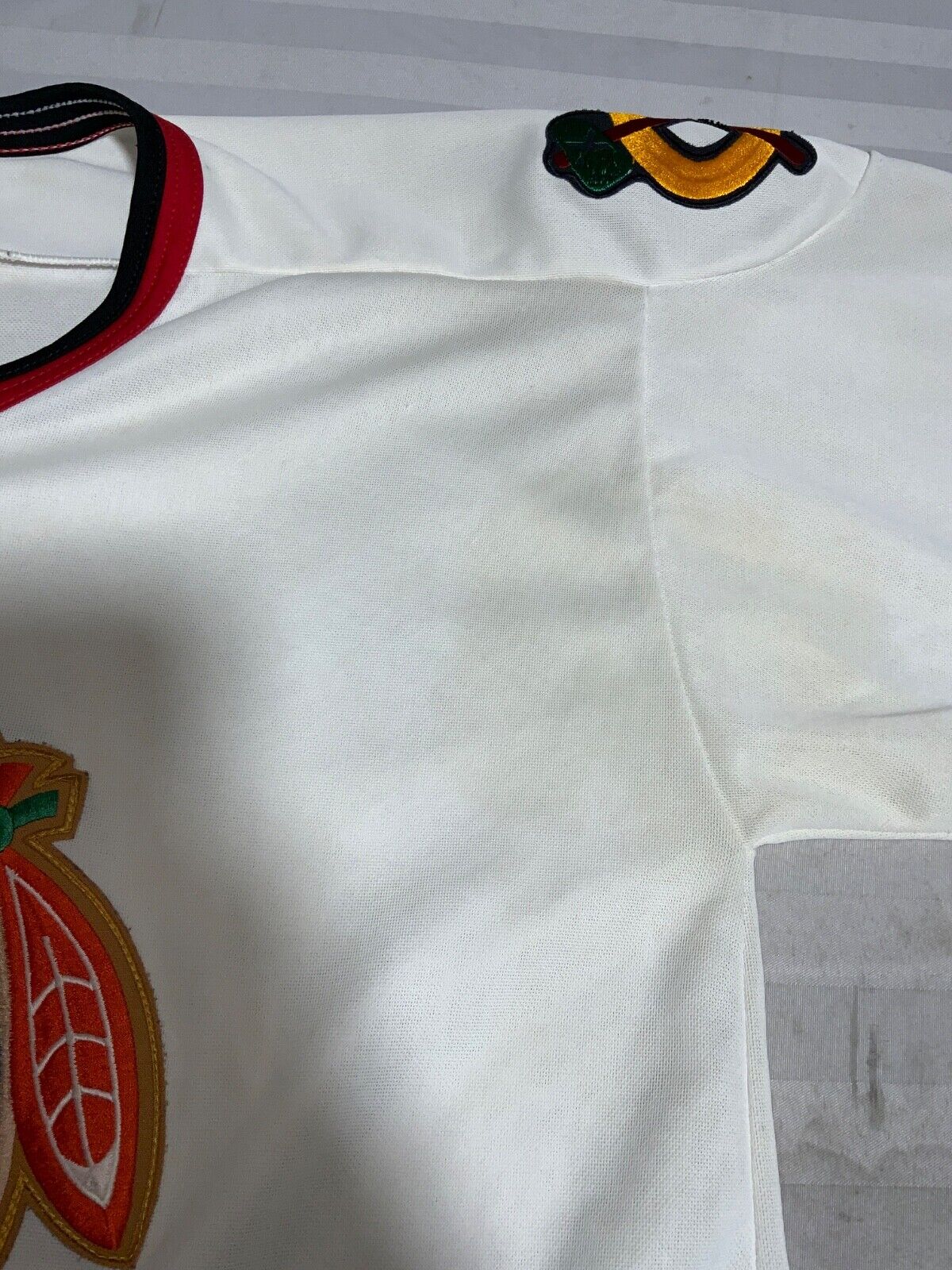 Vintage Chicago Blackhawks Ccm Jersey Large White Made In Canada Nhl Hockey