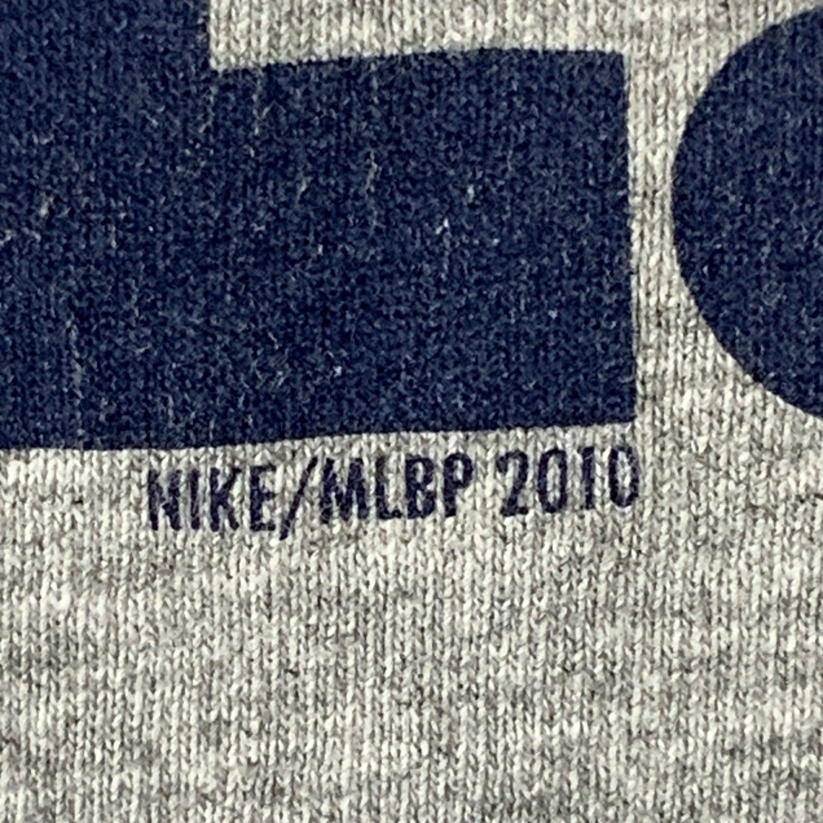 Minnesota Twins Nike T-shirt Large Just Do It Outside Mlb 2010 Inaugural Season