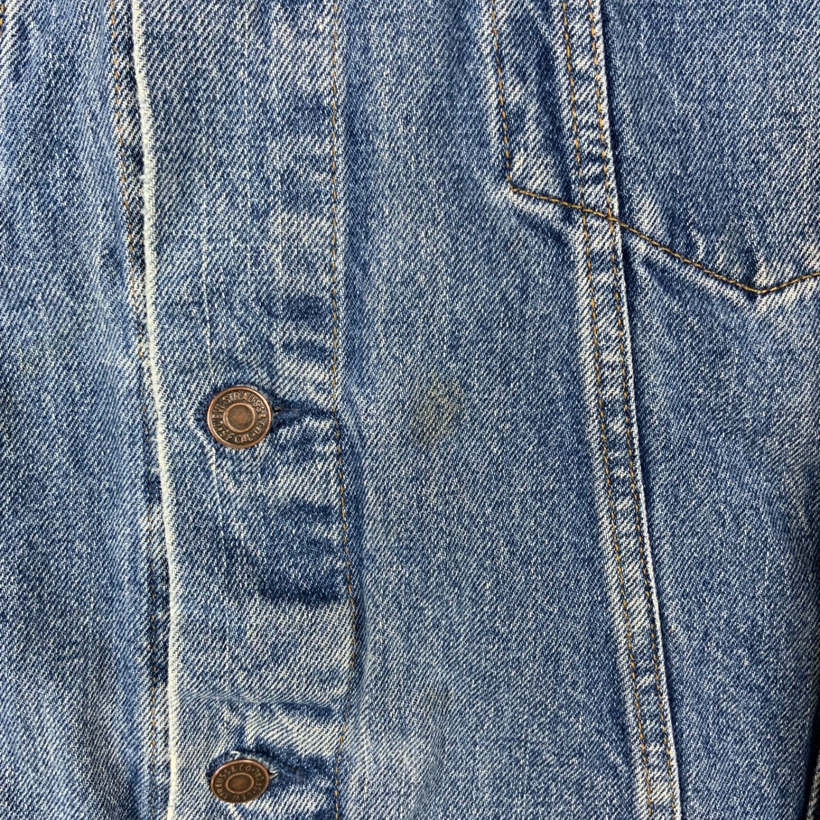 Vintage Levi’s Denim Jean Jacket XL Blue Medium Wash 90s