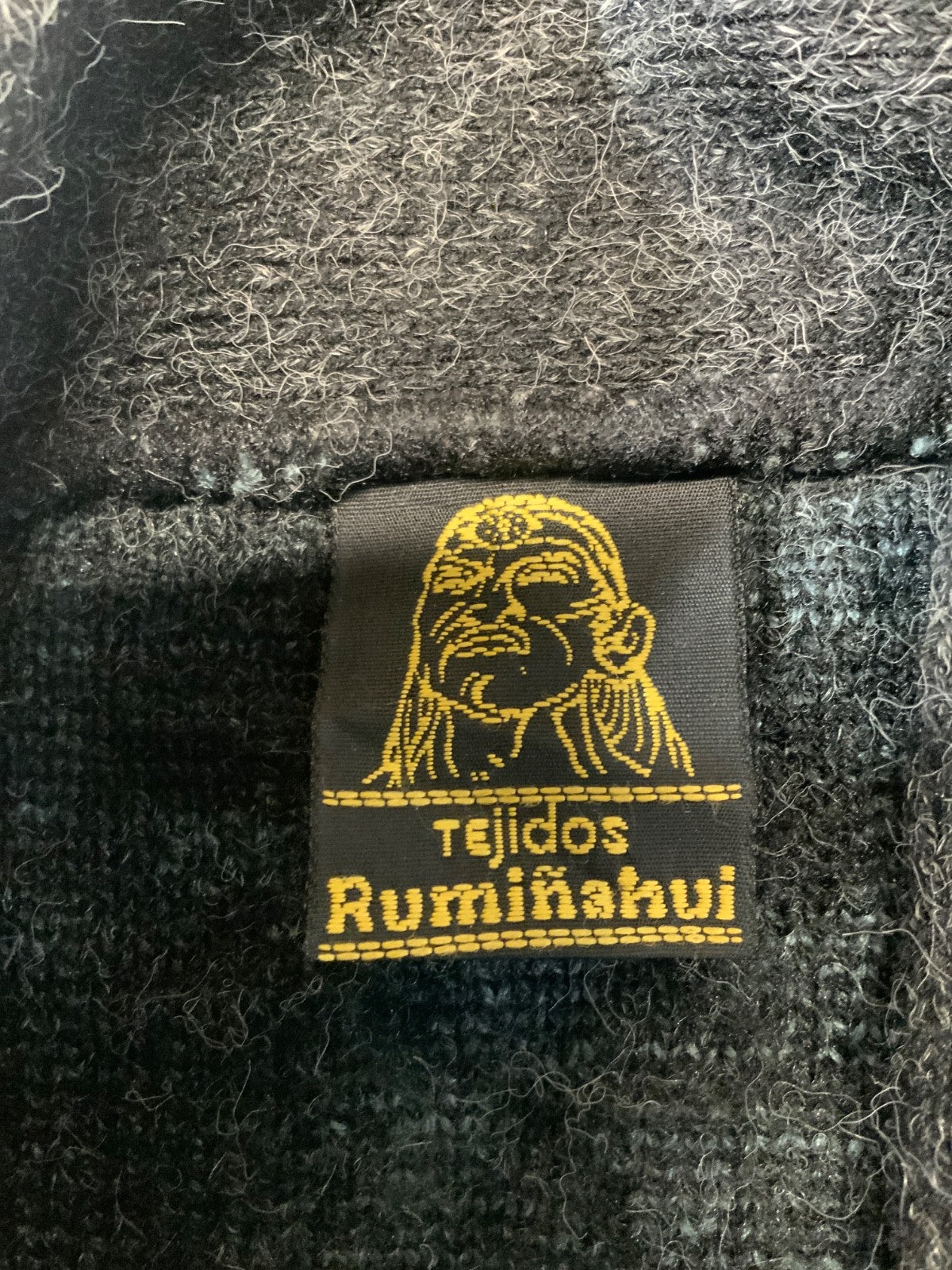 Vintage Tejidos Ruminahui Wool Knit Sweater Medium Gray Cardigan Pattern