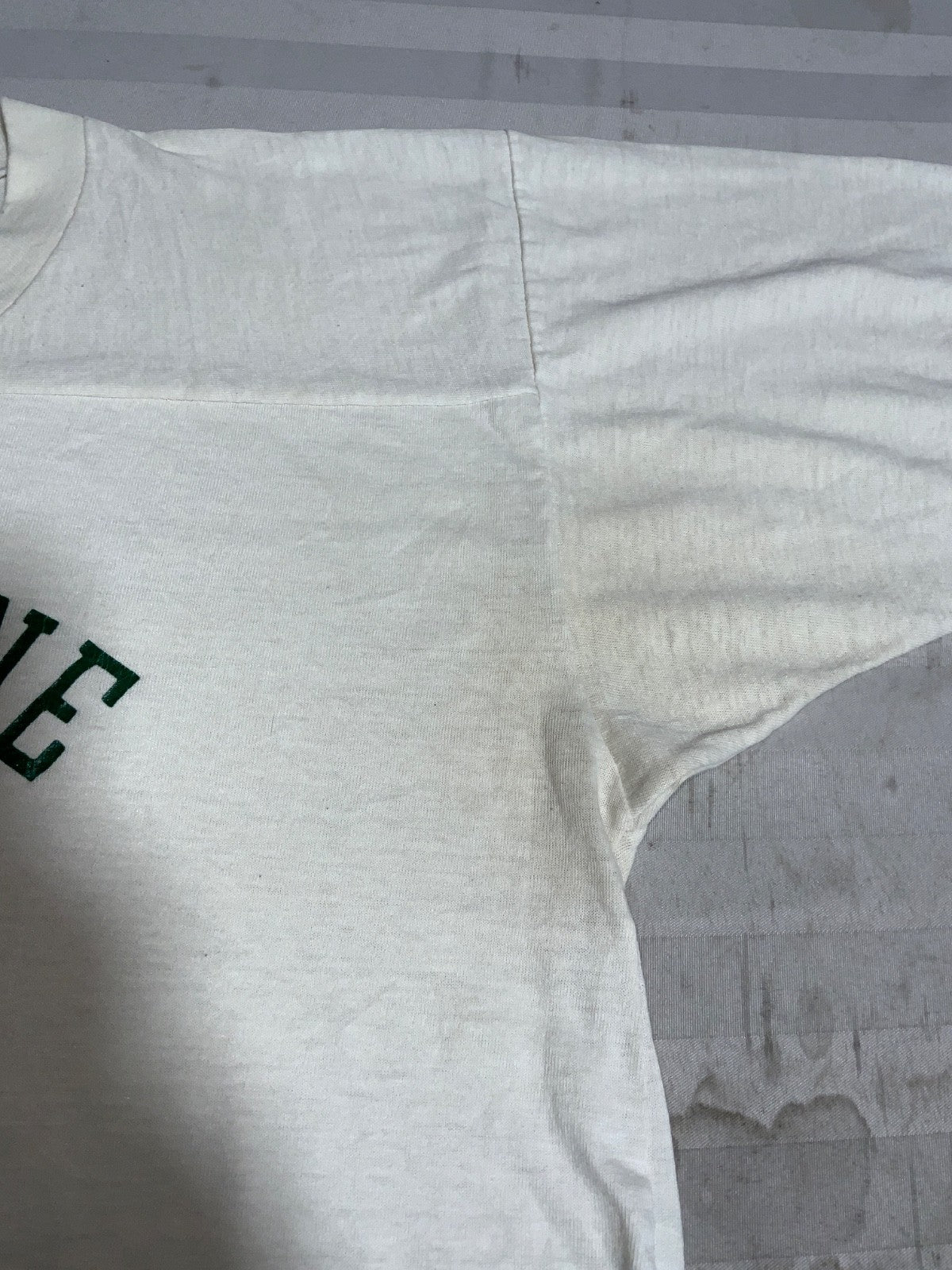 Vintage Le Moyne College T-Shirt Large White V-Neck Single Stitch Ncaa 80s