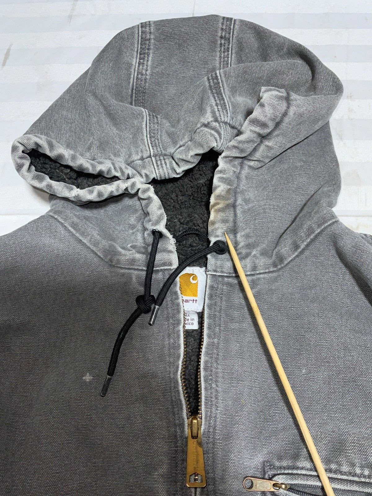 Carhartt Sierra Jacket Large Tall Gray Hooded Full Zip Sherpa Lined Work Wear