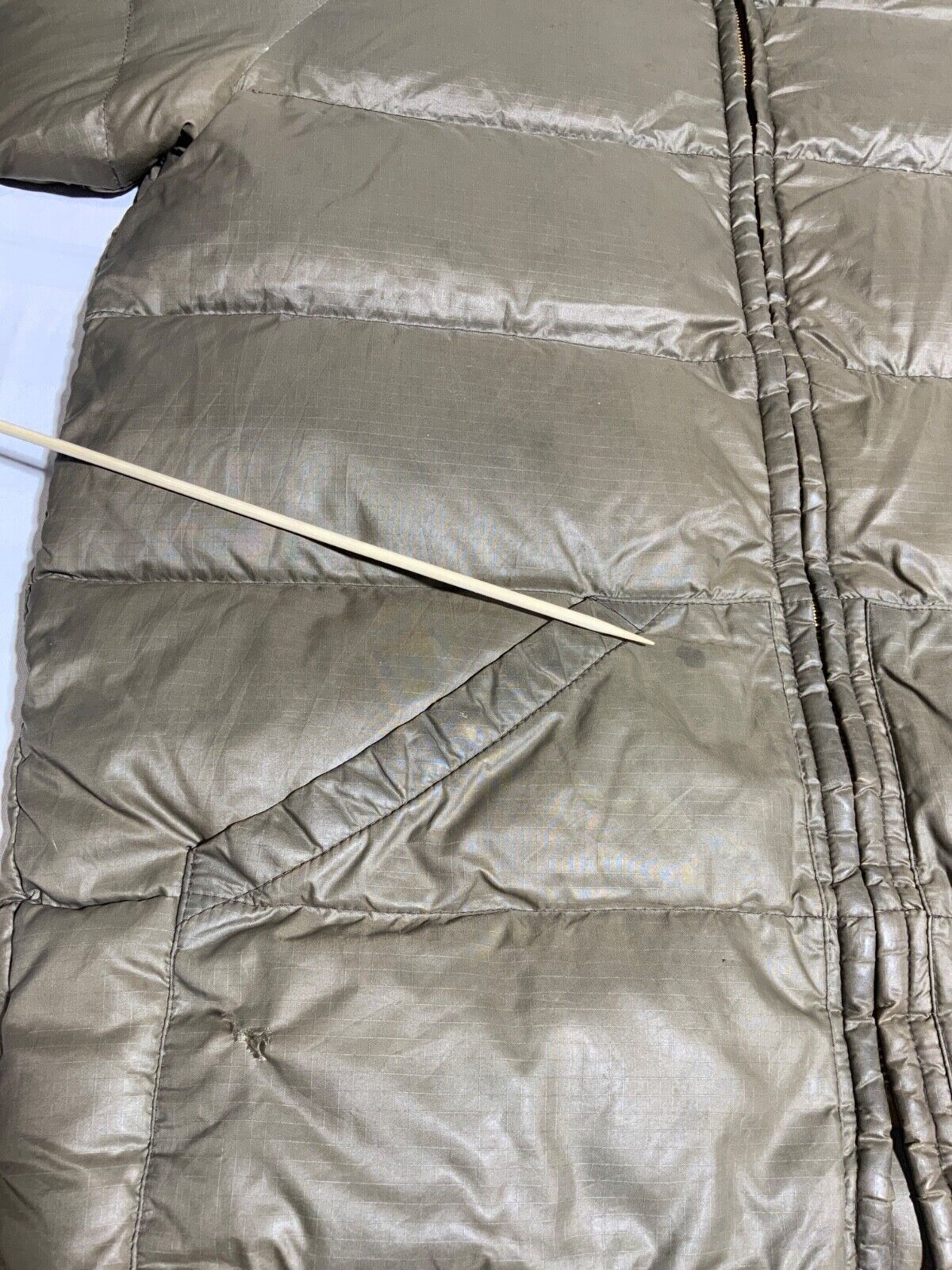Vintage 1980s Down Puffer Bomber Jacket Large Brown Full Zip Distressed