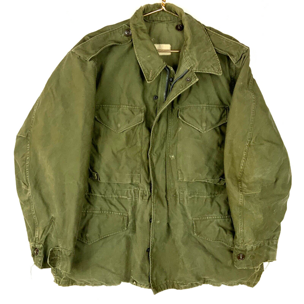 Vintage U.S. Military Jacket Short Medium Green Full Zip Vietnam Era 60s 70s