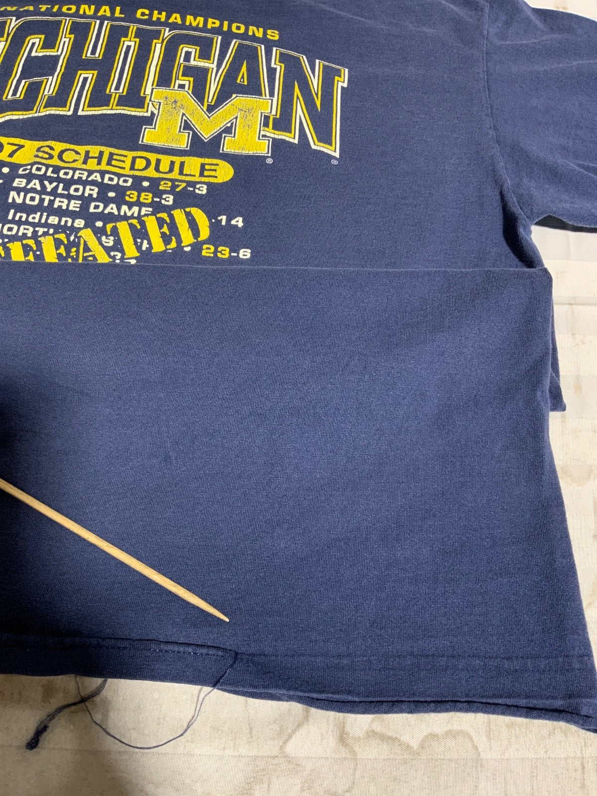 Vintage Michigan Wolverines Nutmeg T-Shirt Large Ncaa Football 1997 Champs 90s