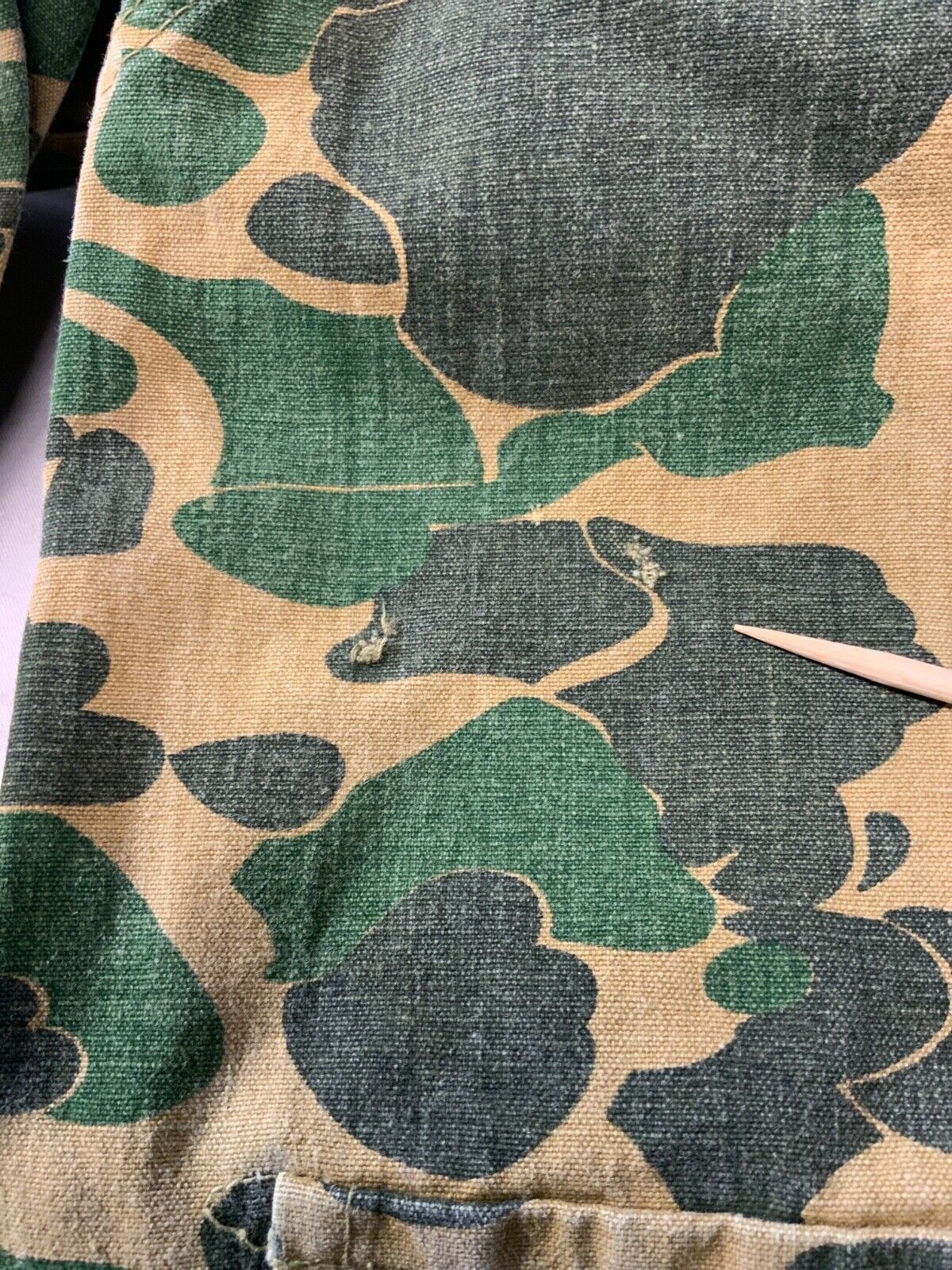 Vintage Bullseye Bill 1960's - 70's Hunting Jacket Large Green Full Zip Camo